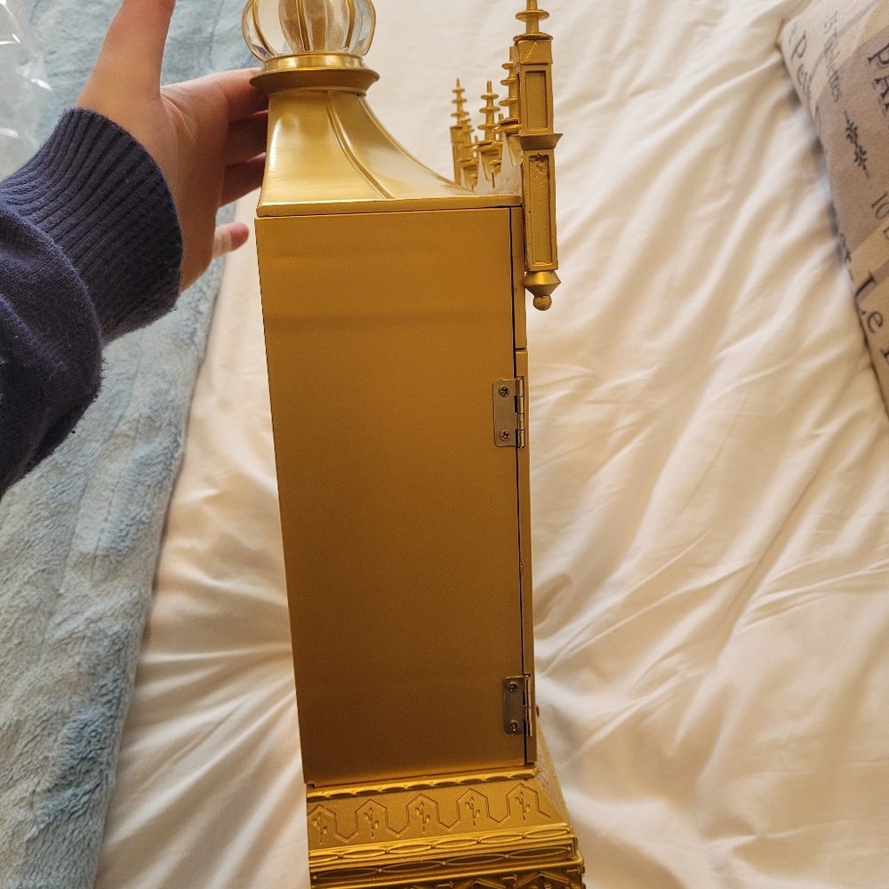 Ashley Taylor Sleeping Beauty Jewelry Box- Disney Parks Exclusive - Picture 4 of 11